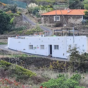 https://casa-salvia-icod-boutique-bb-4-bedrooms-all-with.in-canary-islands.com